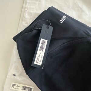 Oner Active soft motion capri black leggings